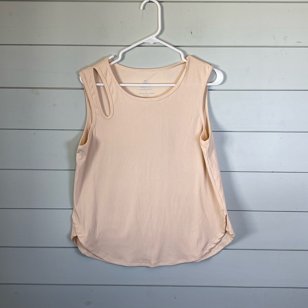 LegEnd orange cream color ribbed tank top women’s size‎ large